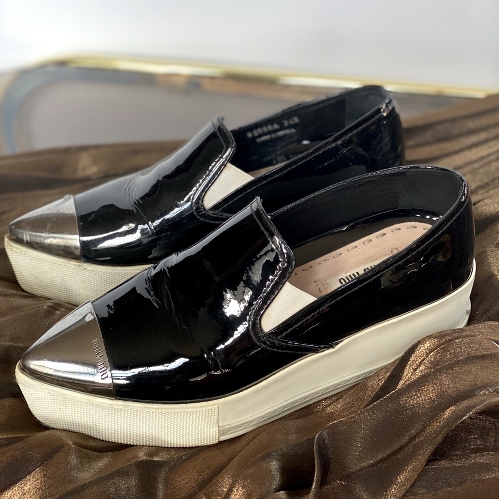 ➖Miu Miu black patent leather metal cap top sneaker platform pointy toe shoes 🔗